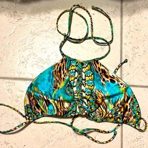 Luli fama bikini top